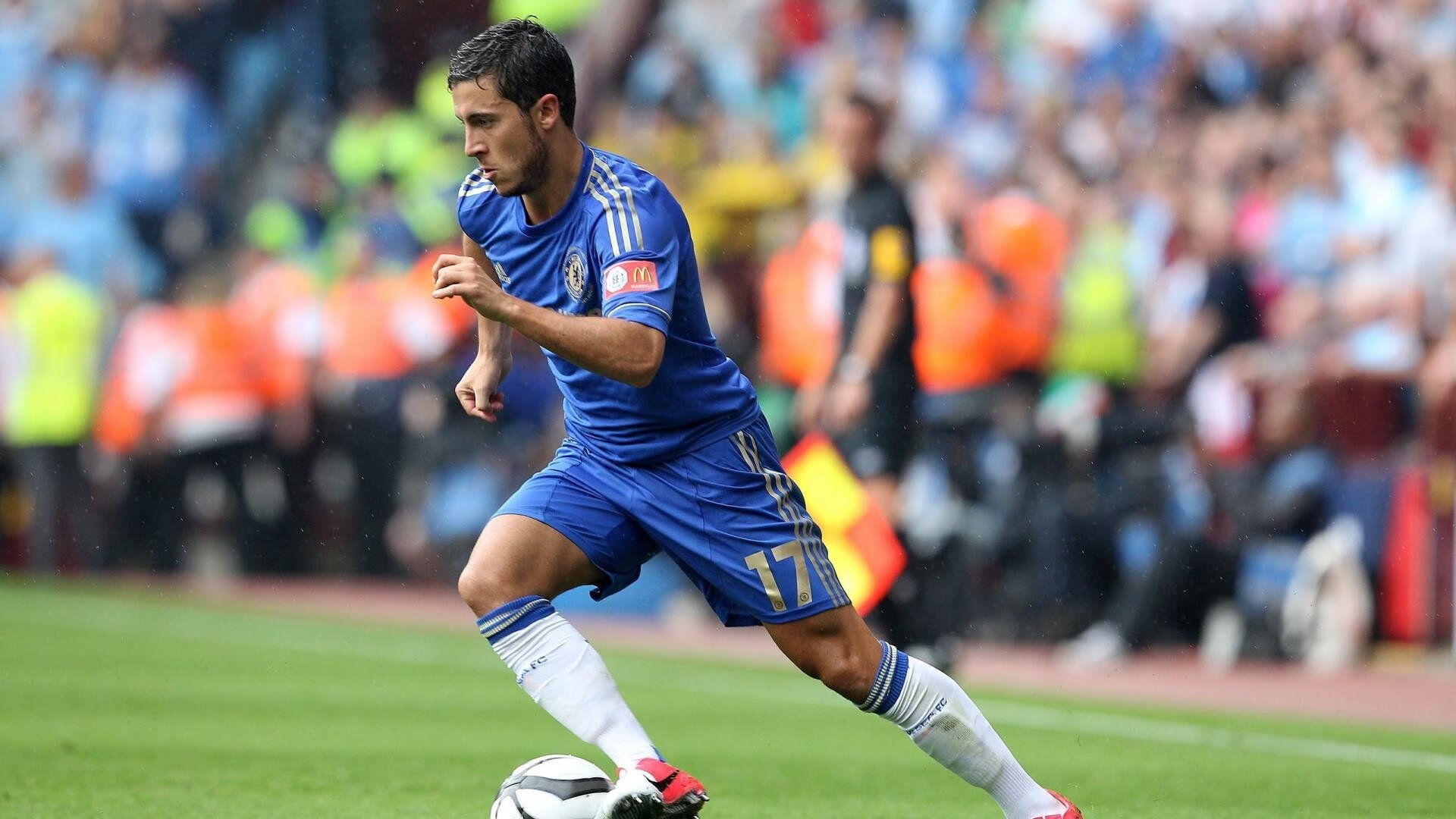 开云体育在线登入-巴萨德比胜皇马，晋级之路充满挑战，巴萨deco